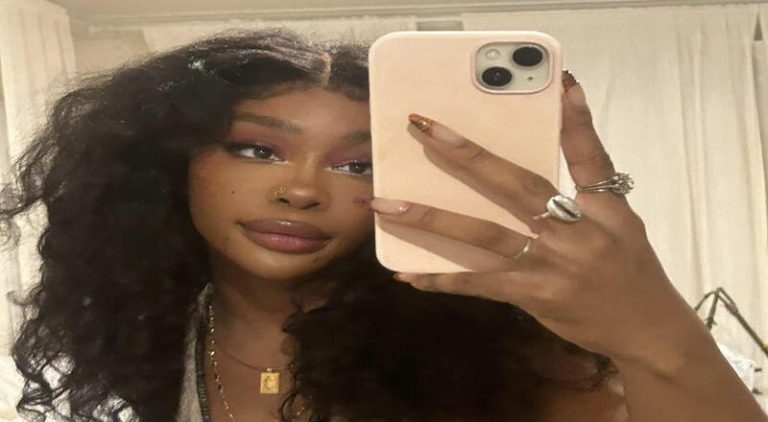 SZA announces hiatus from performances