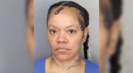43-year-old mom arrested after shooting teen in Memphis fight