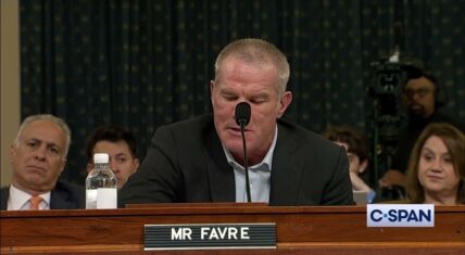 Brett Favre announces Parkinson's Disease in Congress testimony