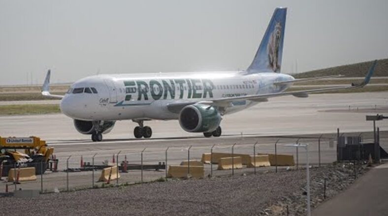 Man arrested after allegedly choking crew on Frontier flight