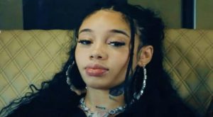 Anycia releases "Drive Thru" single
