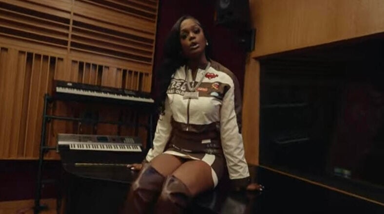 Aleza Drops visuals for "That" from "Back To Me" EP