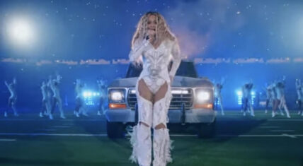Beyoncé's NFL Christmas show helps set league streaming record