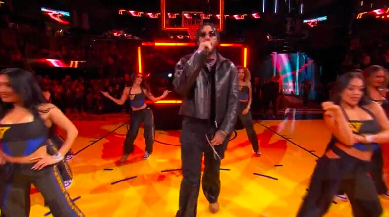 LiAngelo Ball performs "Tweaker" at NBA All-Star Weekend