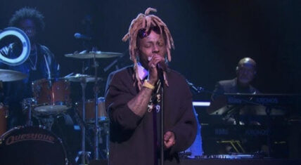 Lil Wayne headlines performance at SNL 50 special