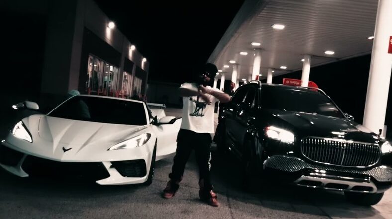 Icewear Vezzo drops visuals for "Let Me Pop My S*it"