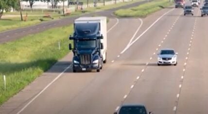 Driverless rigs are driving down I-45 in Texas.