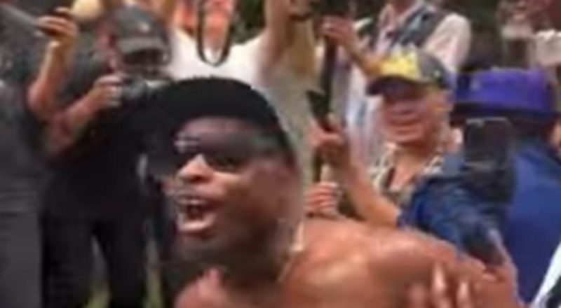 Fans celebrate Diddy’s acquittal by throwing baby oil outside court [VIDEO]
