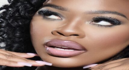 JT and MAC Cosmetics release lip kit collaboration