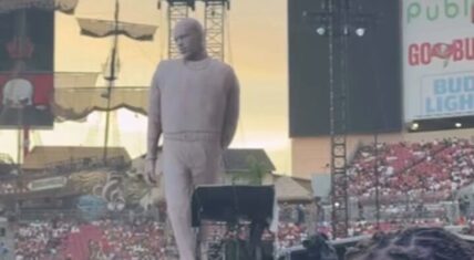 Chris Brown held his annual Breezy Bowl in Tampa. As a result of the record-breaking heat, the stature of the singer that was a prop for his show, wound up melting.