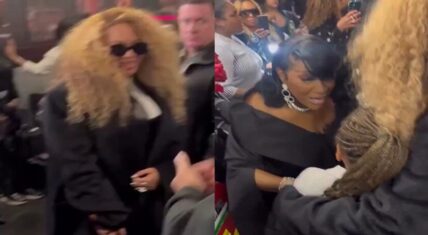 Kelly Rowland invited Beyonce to participate in The Boy Is Mine tour, this past week. When Beyonce and Jay-Z arrived, they ran into Patti LaBelle, who was taken aback by Rumi Carter, Beyonce's daughter.