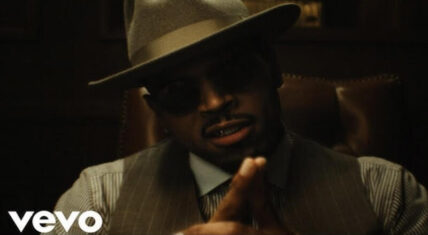 Chris Brown and Leon Thomas Link on “Fallin”