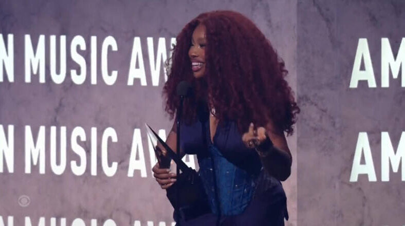 SZA Wins Favorite Female R&B Artist at 2026 AMAs