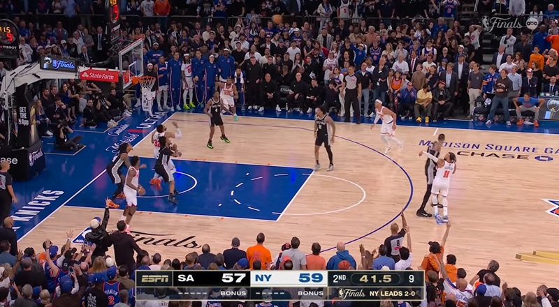 Spurs cut Knicks’ series lead to 2-1 with 115-111 win in Game 3 at MSG | Recap [VIDEO]